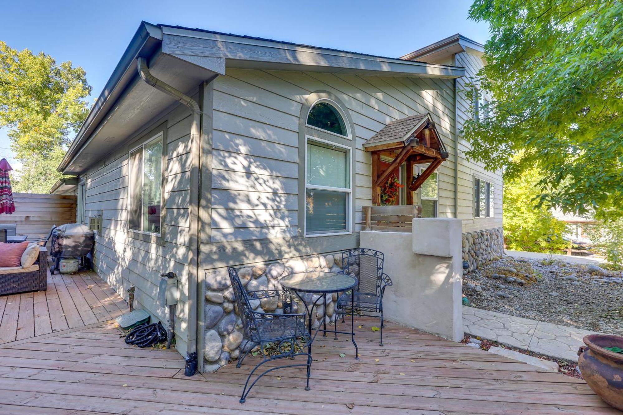 Vacation Rental In Golden With Deck, Near Red Rocks! Exterior photo